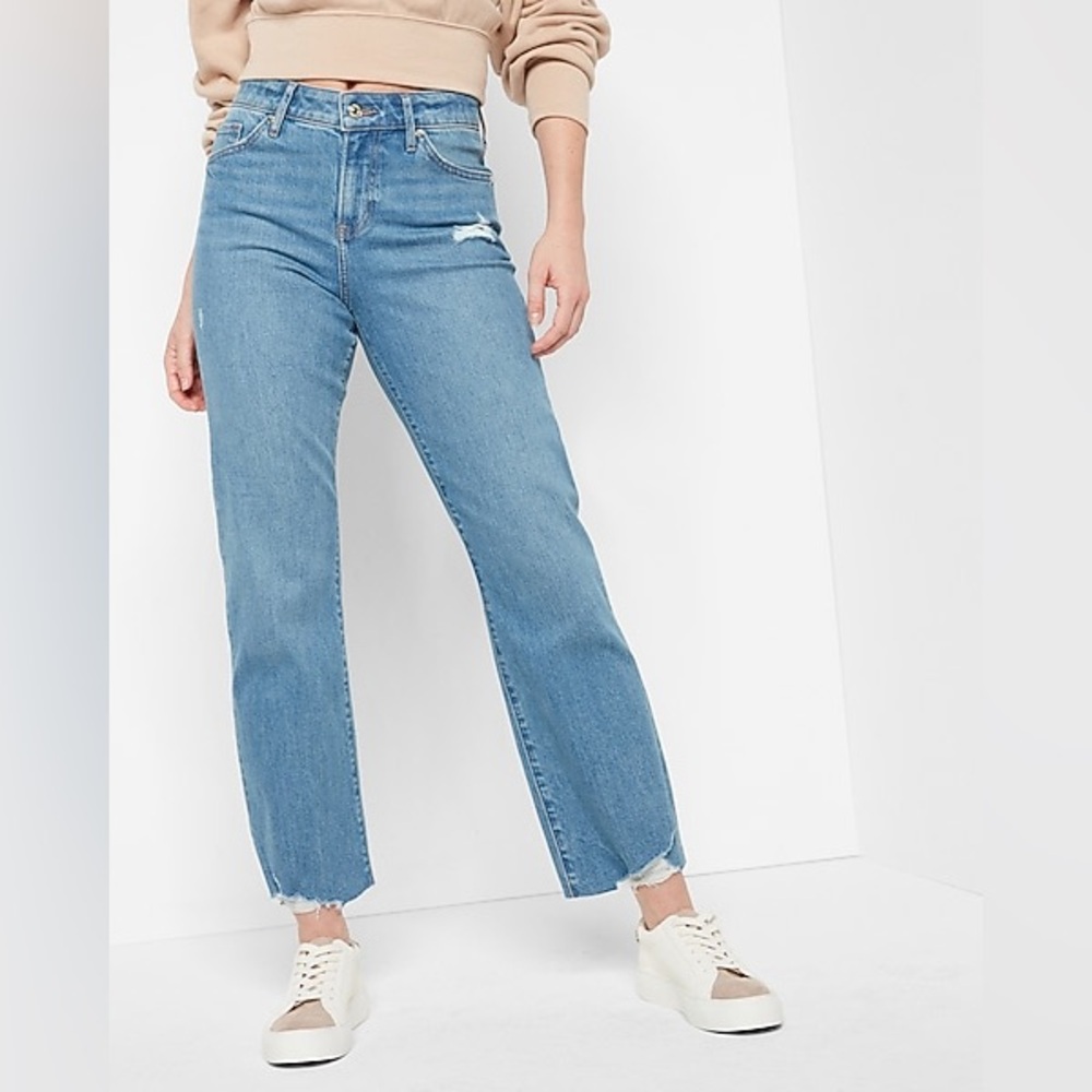 Express Mid Rise Medium Wash Raw Hem 90s Ankle Boot Jeans Women’s size 10S